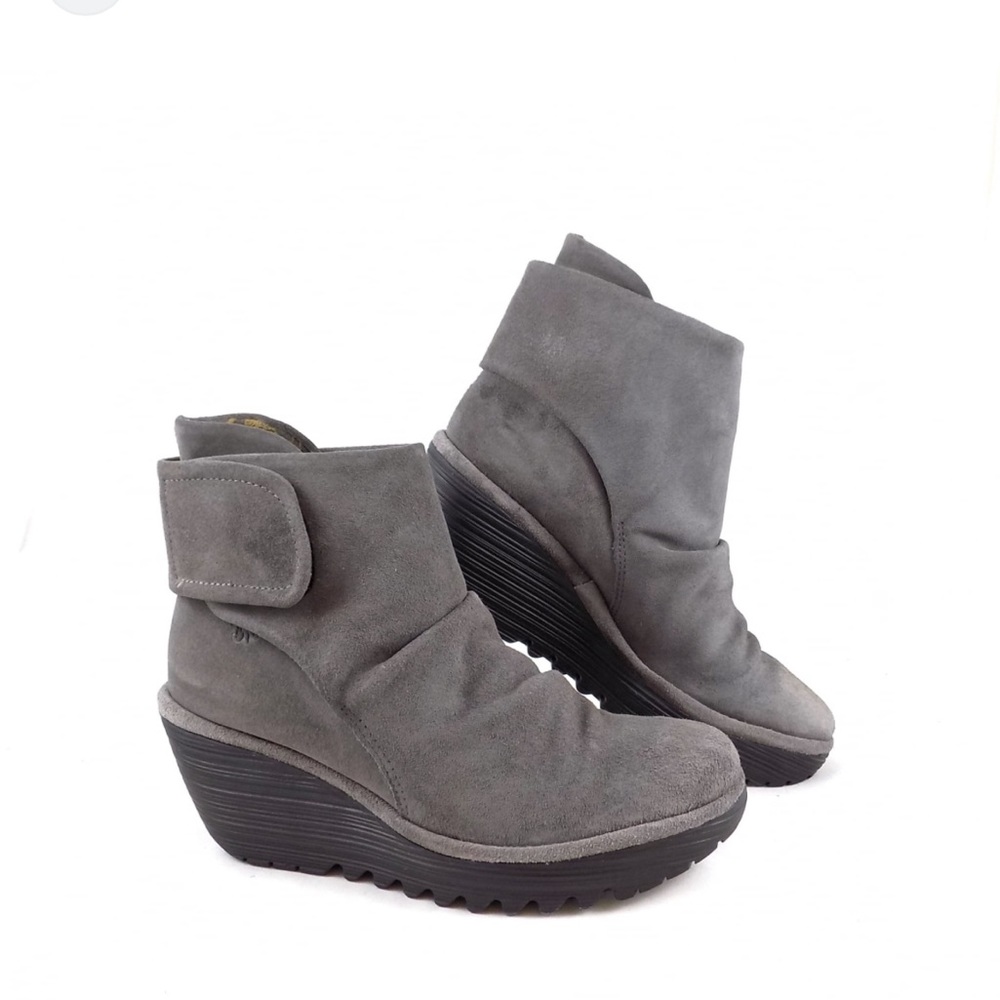 Fly London Fly London Yegi Wedge Ankle Boot